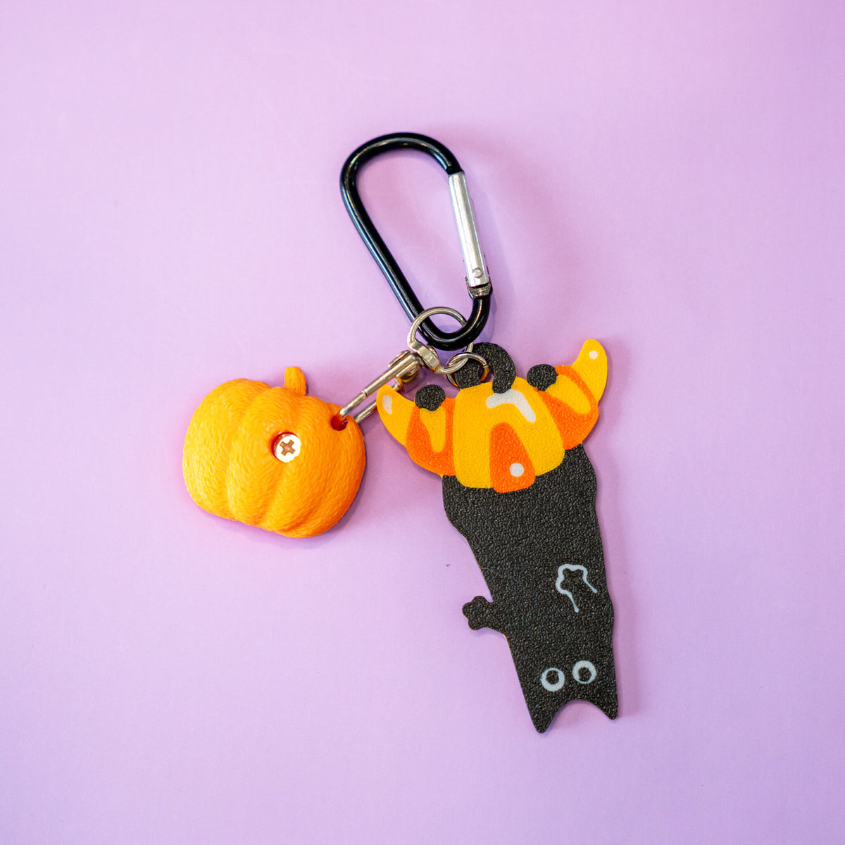 Bat Hang Cat Keychain | Fall Edition