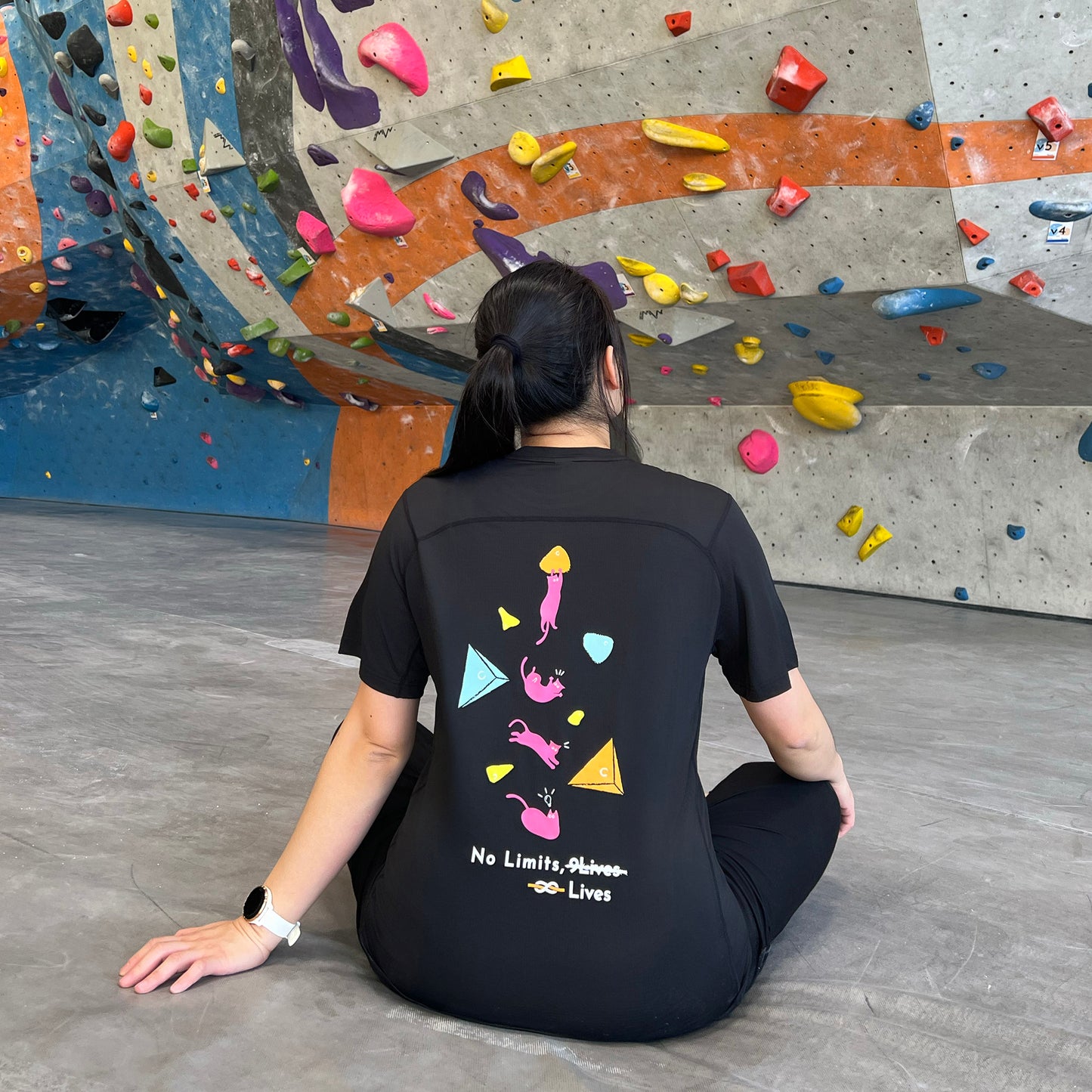 Unlimited Lives Cat T-Shirt | Non-Vertical Lab