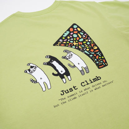 “Just Climb” graphic T-shirt featuring a cute cat and climbing elements – a fun and bold gift for rock climbers.