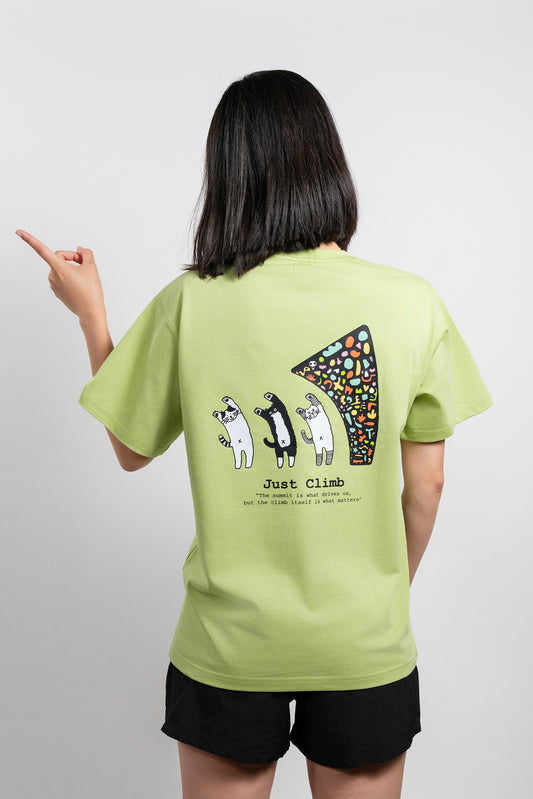 “Just Climb” graphic T-shirt featuring a cute cat and climbing elements – a fun and bold gift for rock climbers.