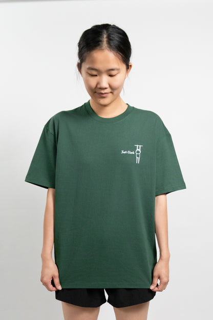 A soft tee with the words “One More Try” – for climbers who fall, rest, and try again. The perfect gift for those who never give up. 